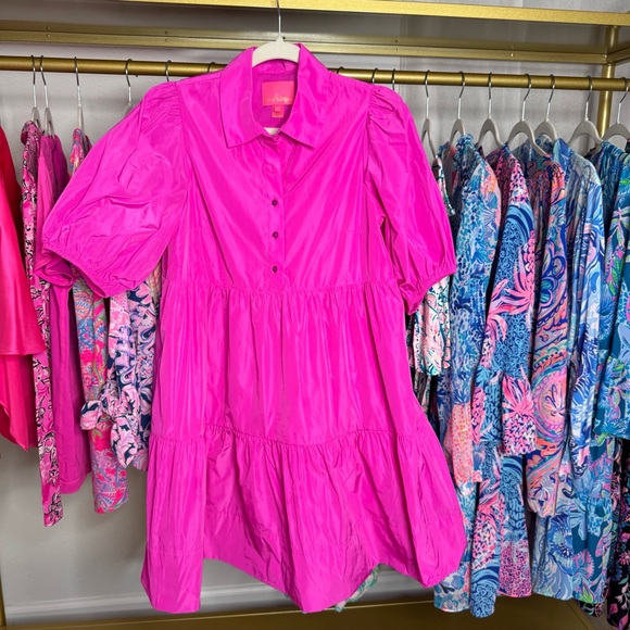 NO FOR SALE Lilly Pulitzer collection there are all NO FOR SALE - Picture 7 of 15